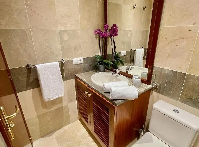 Apartment Home2book El Encanto 3 De Mayo *